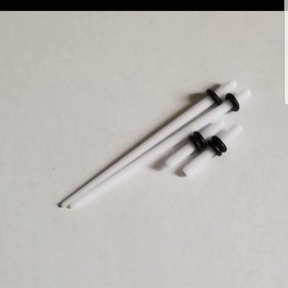 White Gauge Set